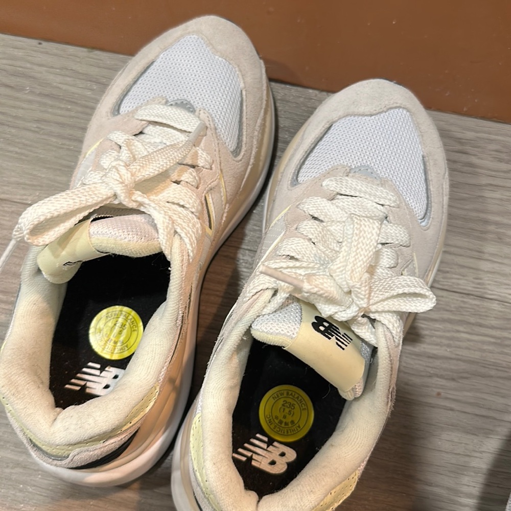 New Balance 5740 Sneakers